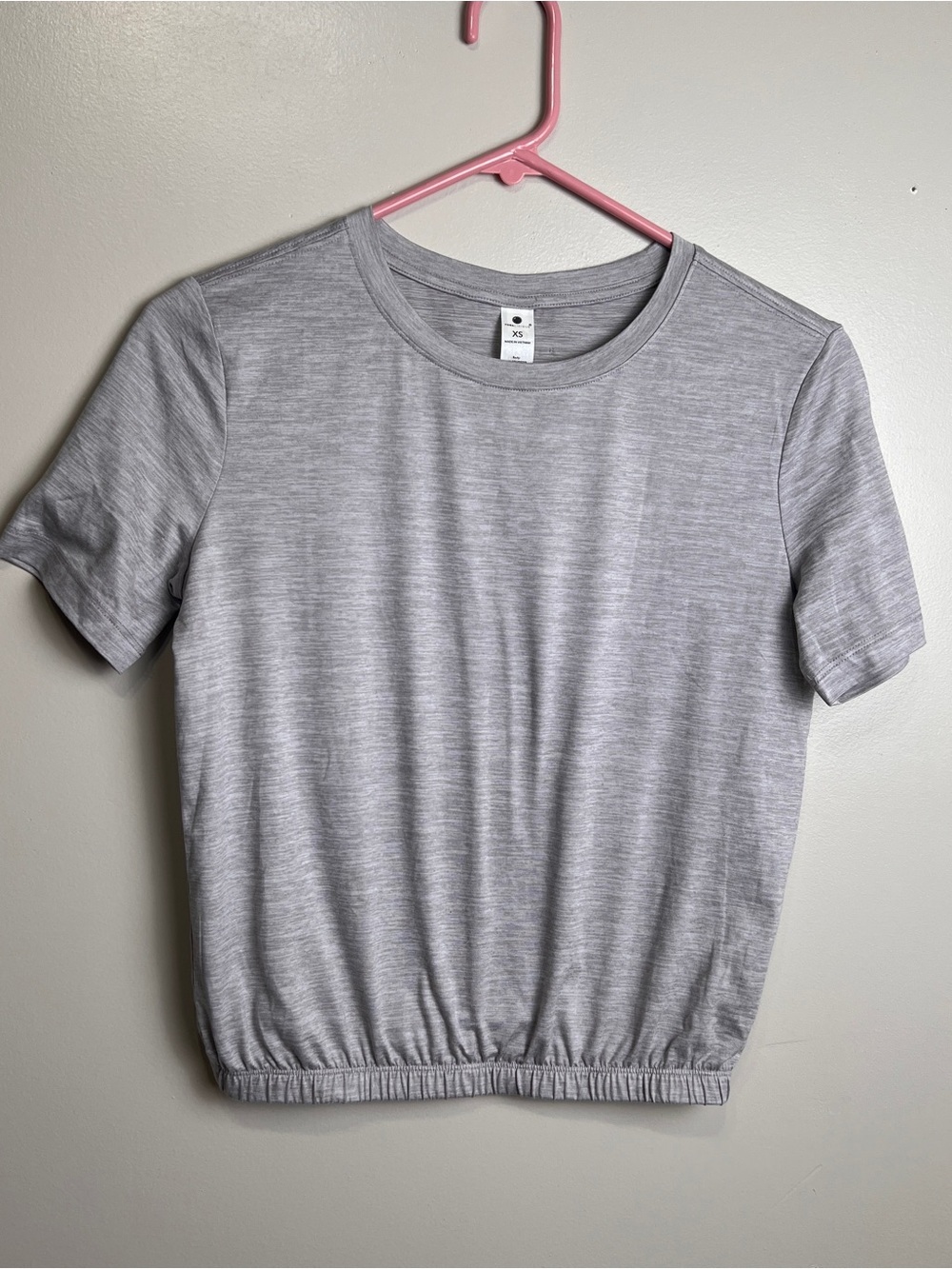 Yogalicious Super Soft Top Lavender Short Sleeve Active Tee Elastic at Hem XS